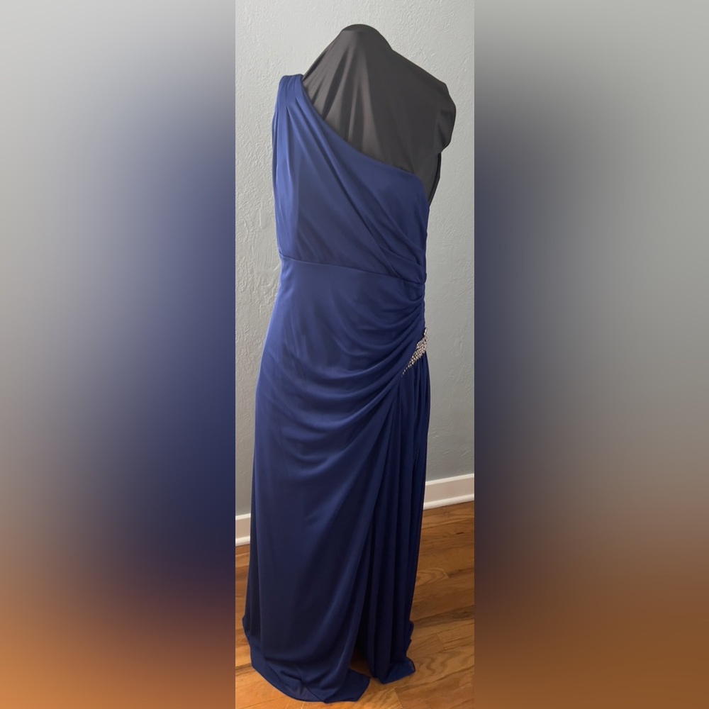 Alex Evening Embellished One Shoulder Gown w/matching shawl & clutch